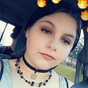 Meet your Posher, Mackenzie